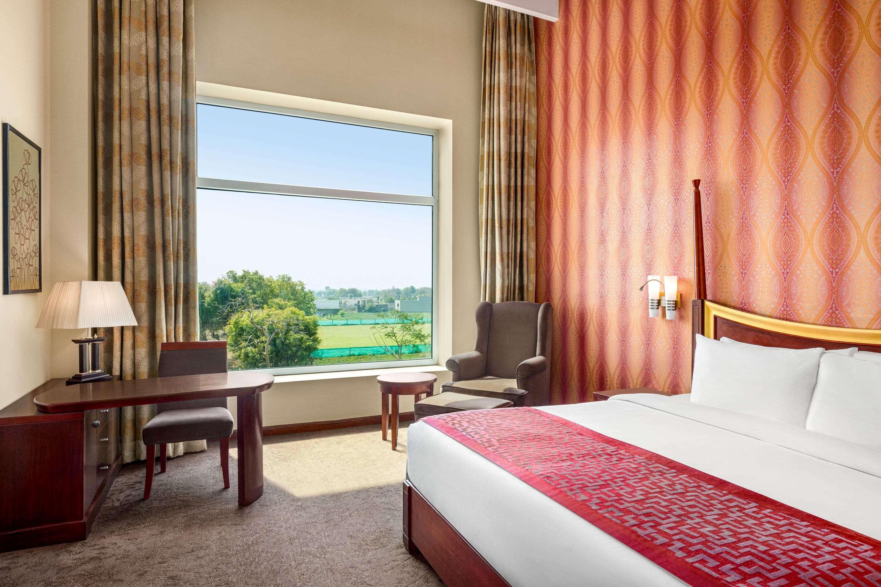 Ramada By Wyndham Jaipur Jaisinghpura Hotel Exterior photo